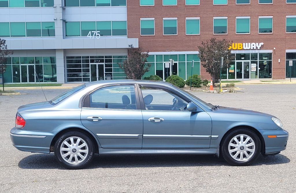 Photo 5 of this HYUNDAI SONATA