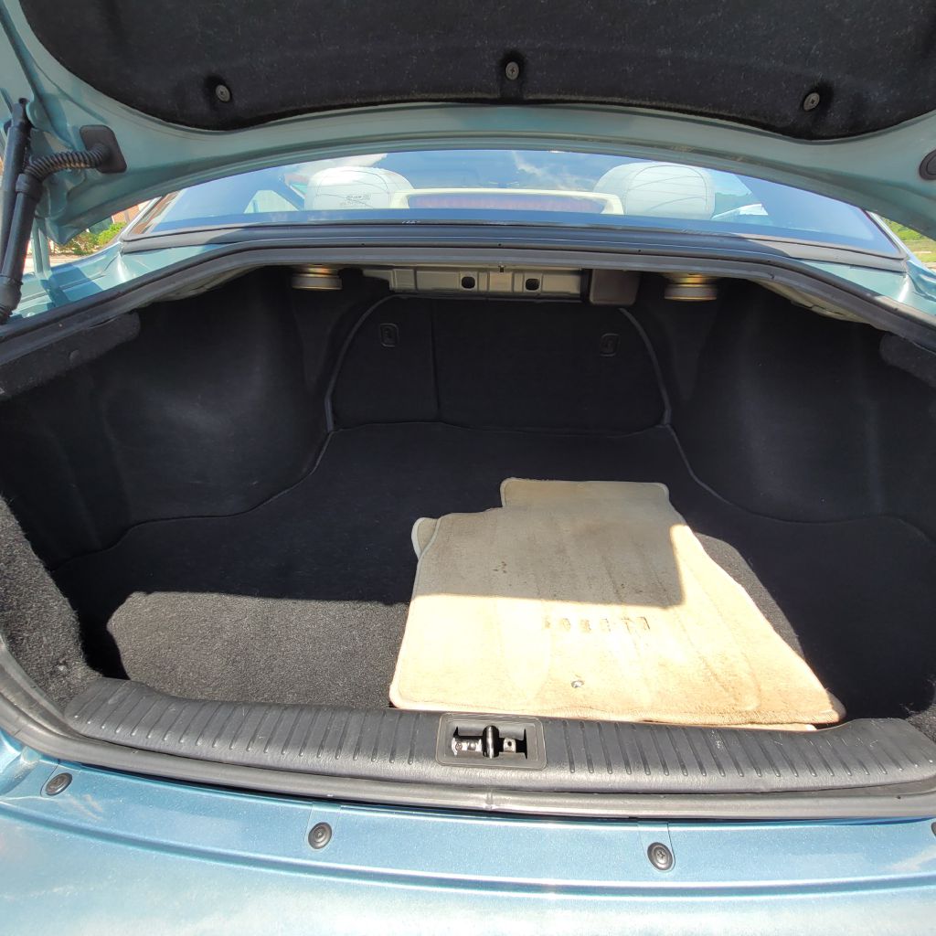 Photo 33 of this HYUNDAI SONATA