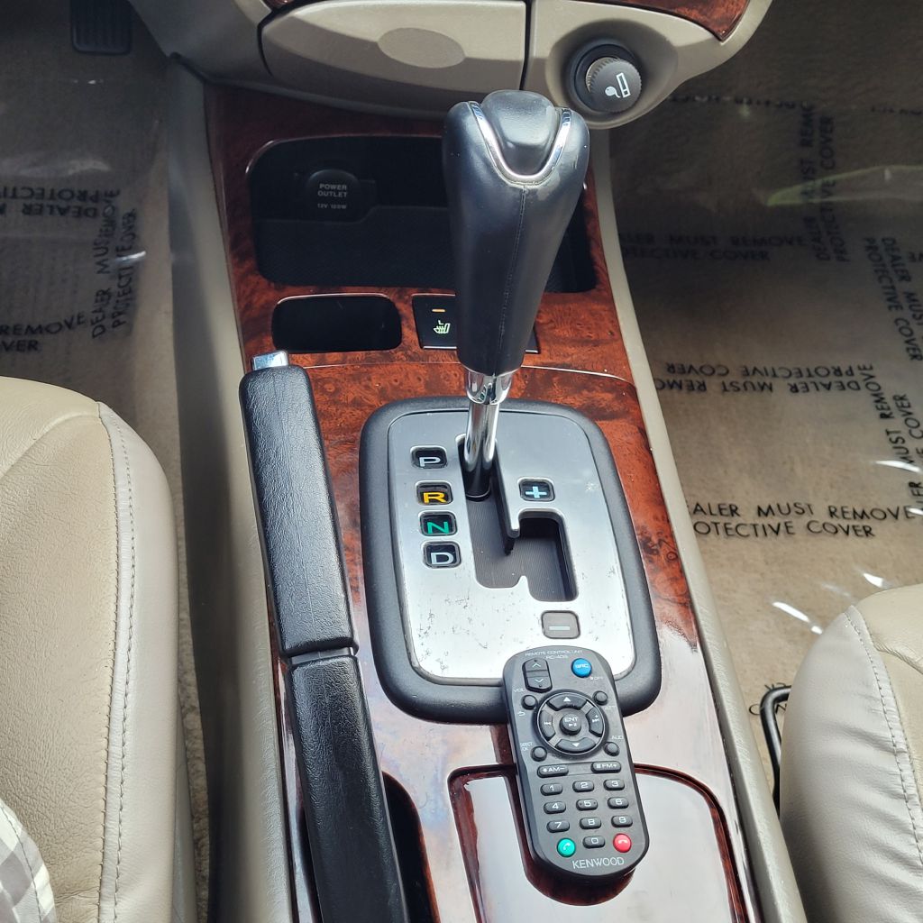 Photo 40 of this HYUNDAI SONATA