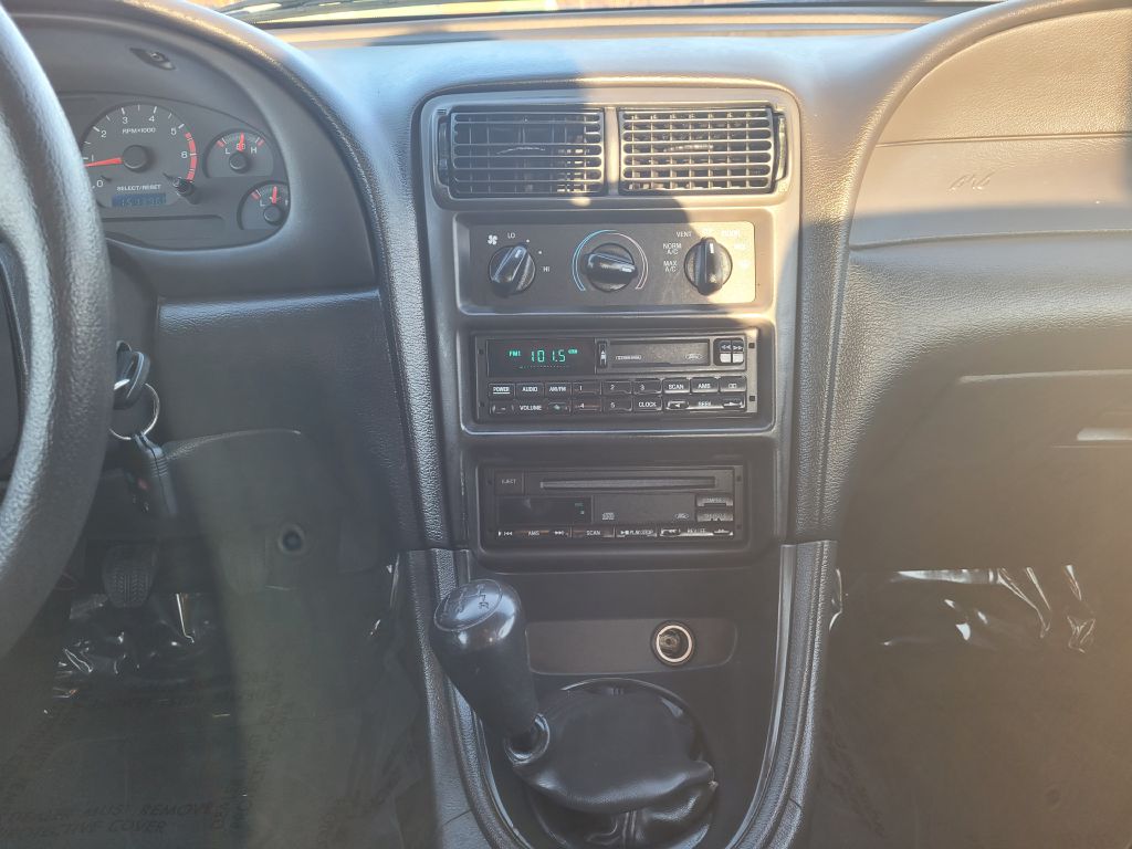 Photo 10 of this FORD MUSTANG