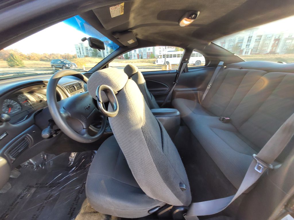 Photo 13 of this FORD MUSTANG