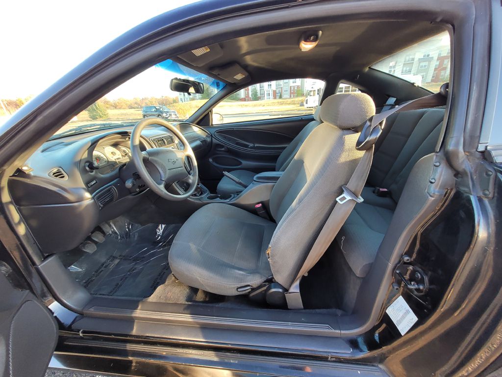 Photo 18 of this FORD MUSTANG