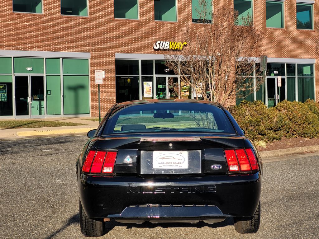 Photo 29 of this FORD MUSTANG