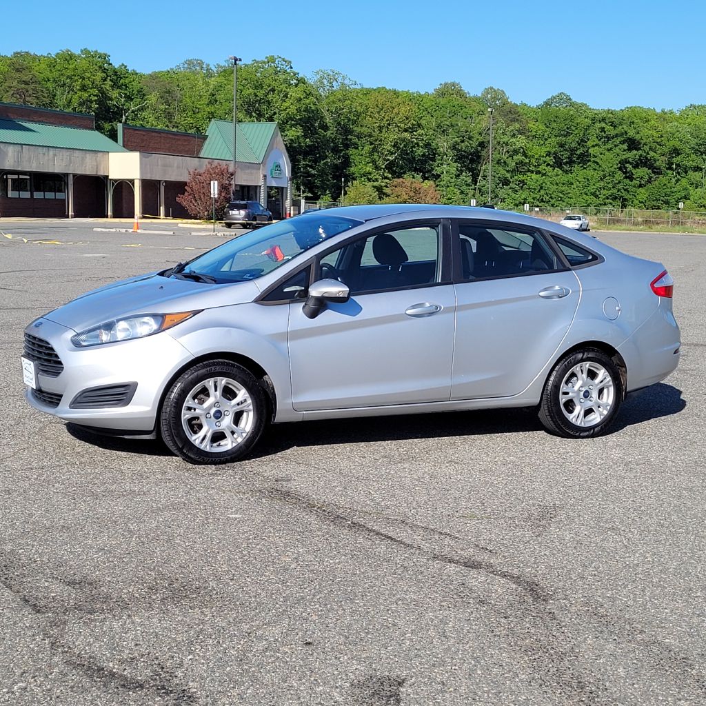 2015 FORD FIESTA