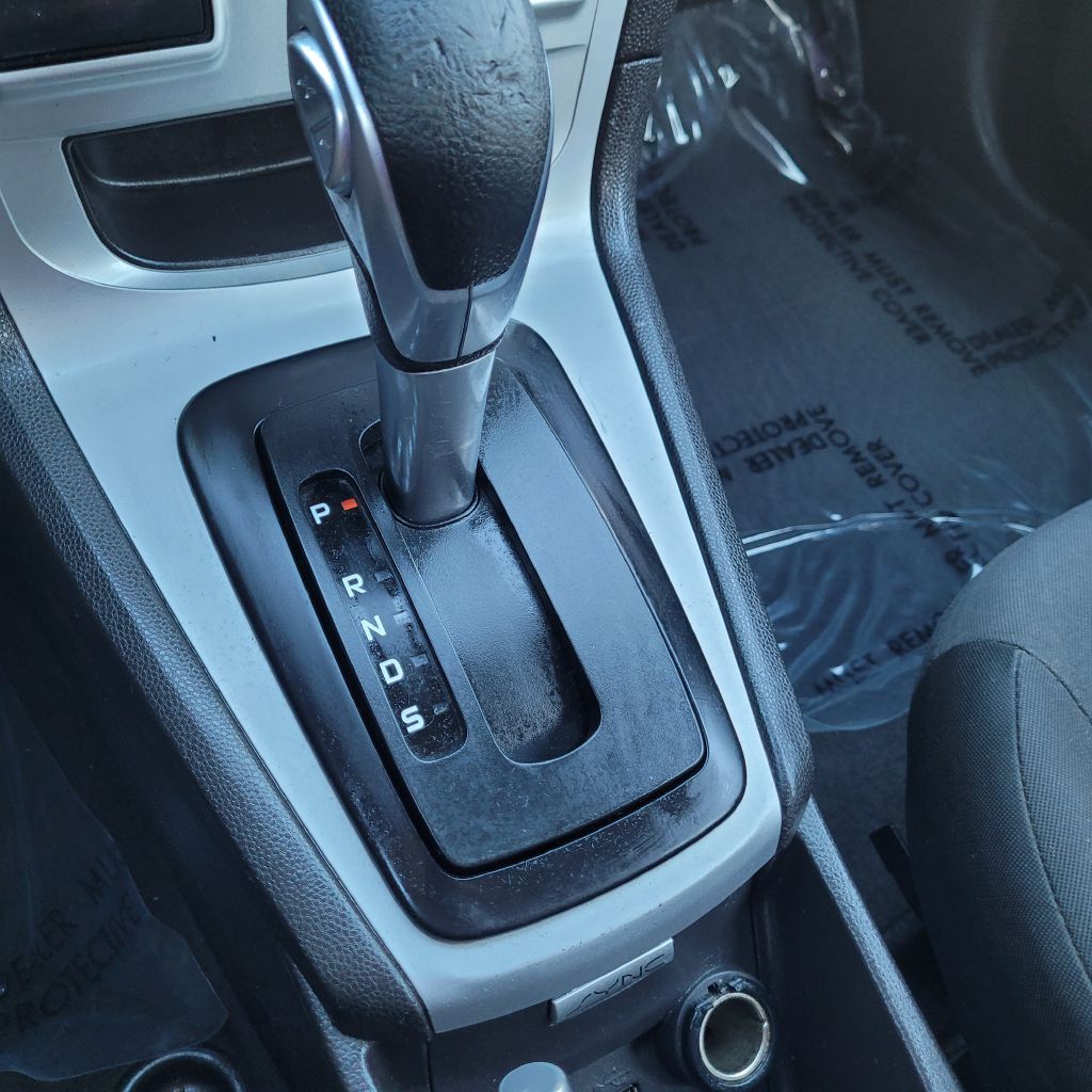 Photo 19 of this FORD FIESTA
