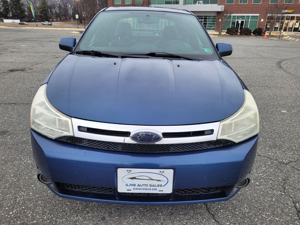 Photo 6 of this FORD FOCUS