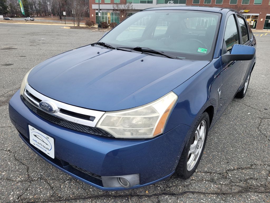 Photo 27 of this FORD FOCUS