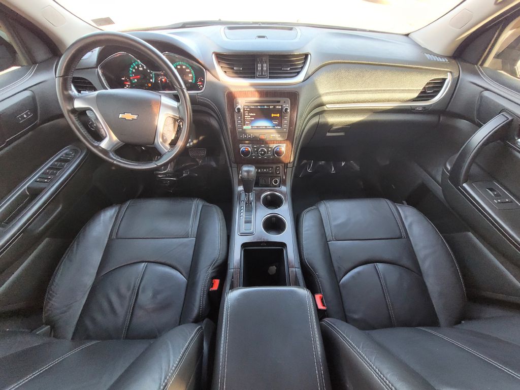 Photo 12 of this CHEVROLET TRAVERSE