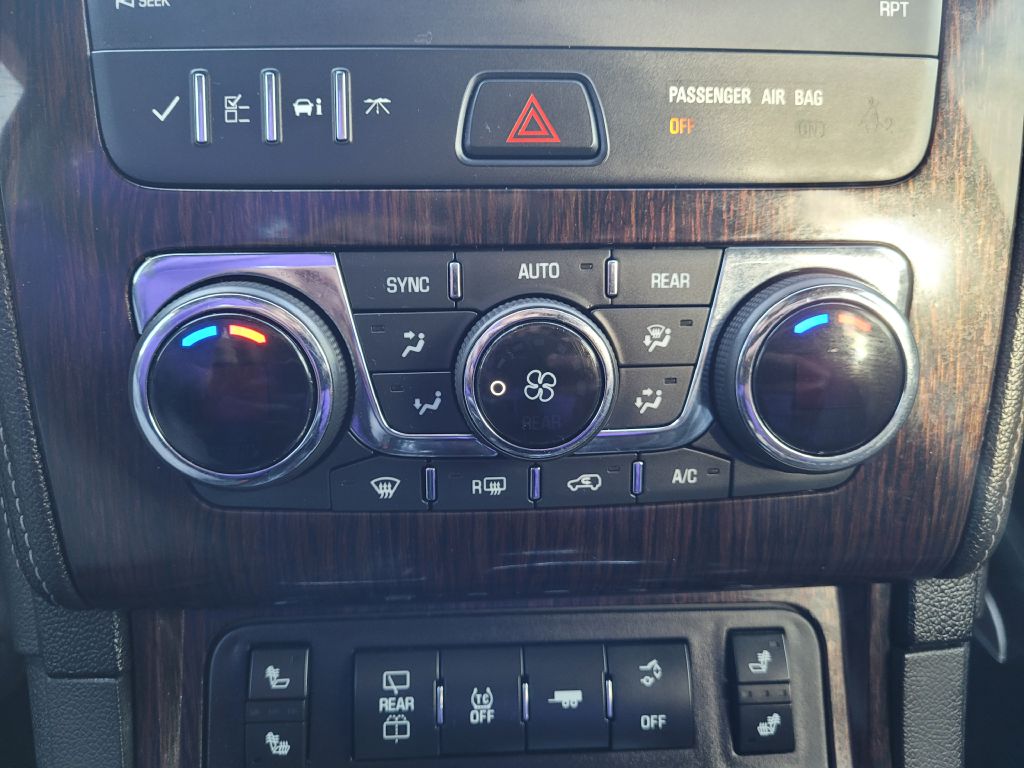 Photo 13 of this CHEVROLET TRAVERSE