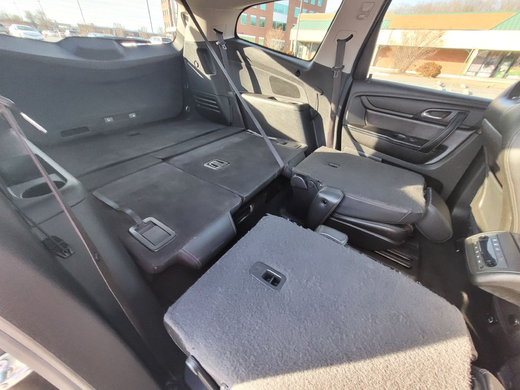 Photo 19 of this CHEVROLET TRAVERSE