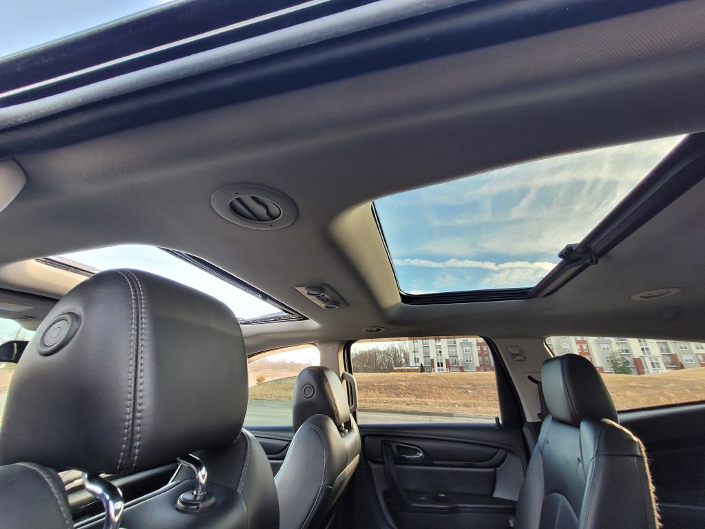 Photo 20 of this CHEVROLET TRAVERSE
