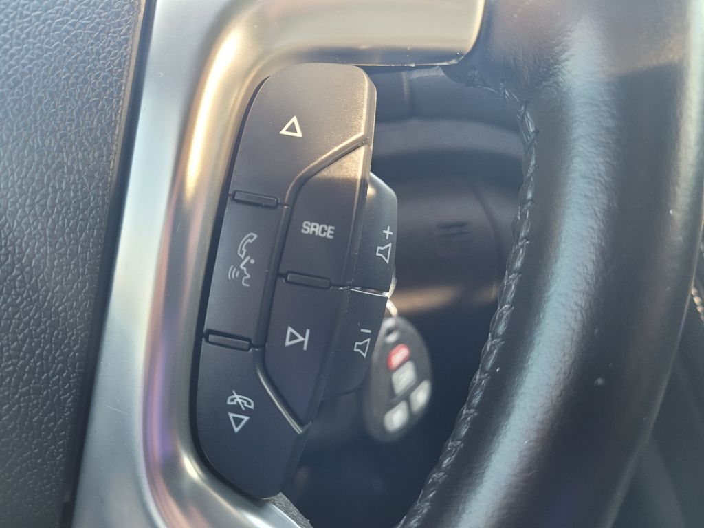 Photo 38 of this CHEVROLET TRAVERSE