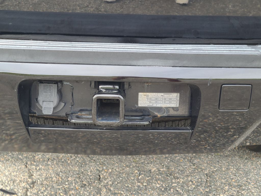 Photo 8 of this CHEVROLET SUBURBAN