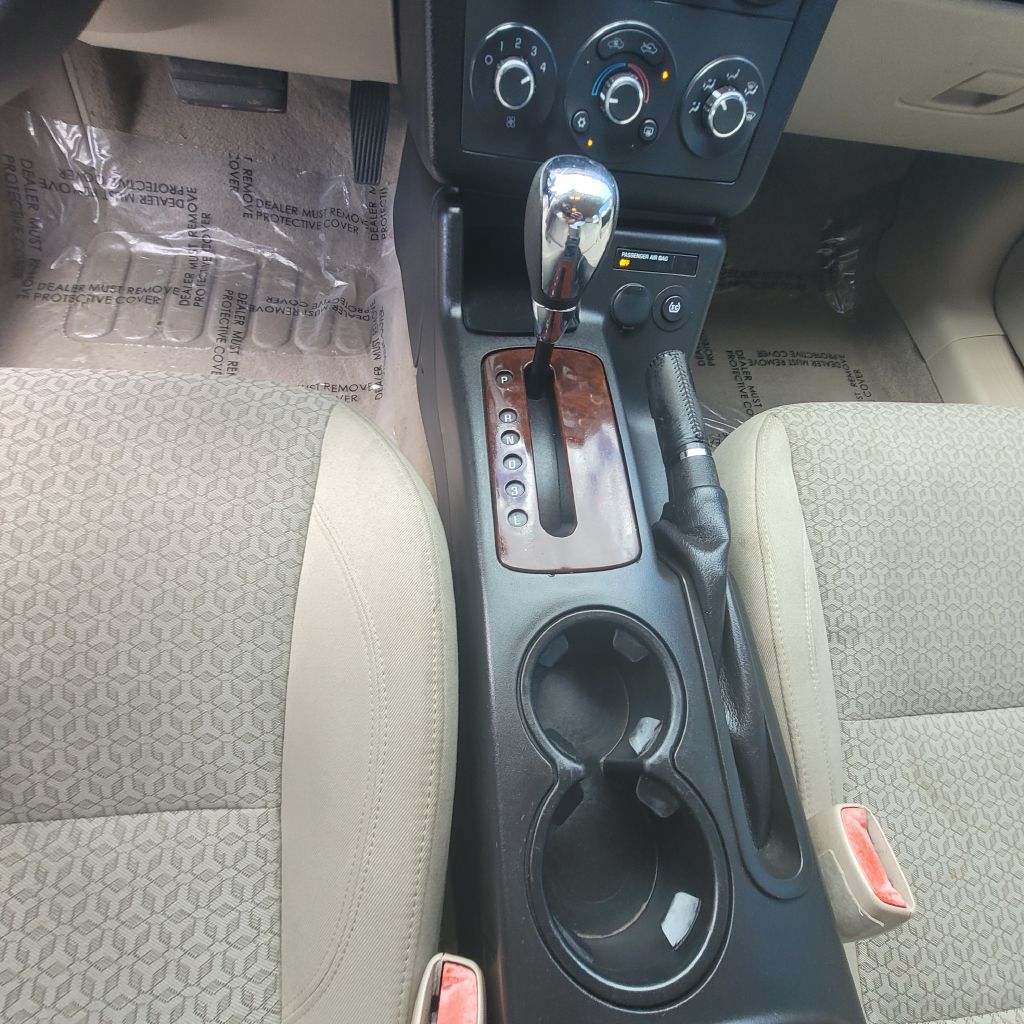 Photo 17 of this PONTIAC G6