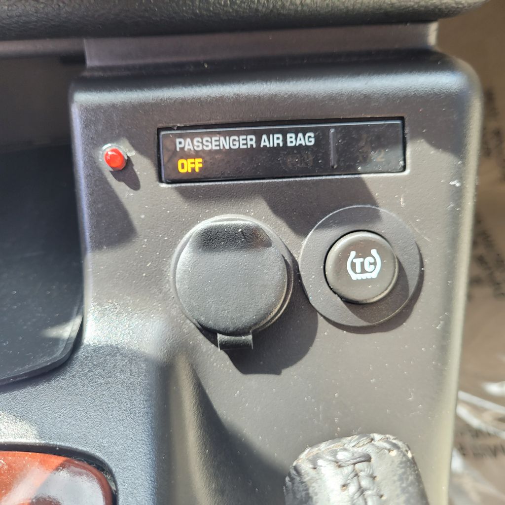 Photo 18 of this PONTIAC G6