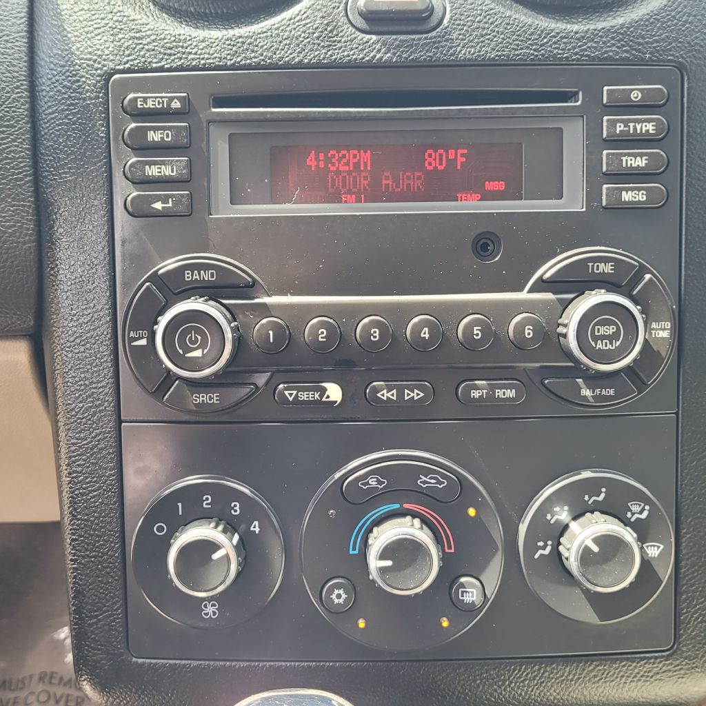 Photo 20 of this PONTIAC G6