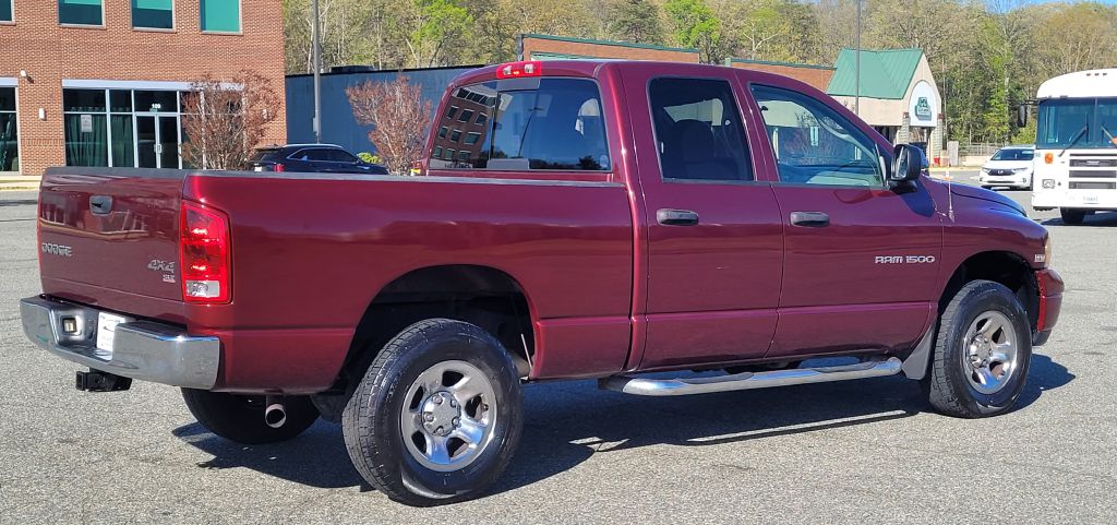 Photo 4 of this DODGE RAM 1500