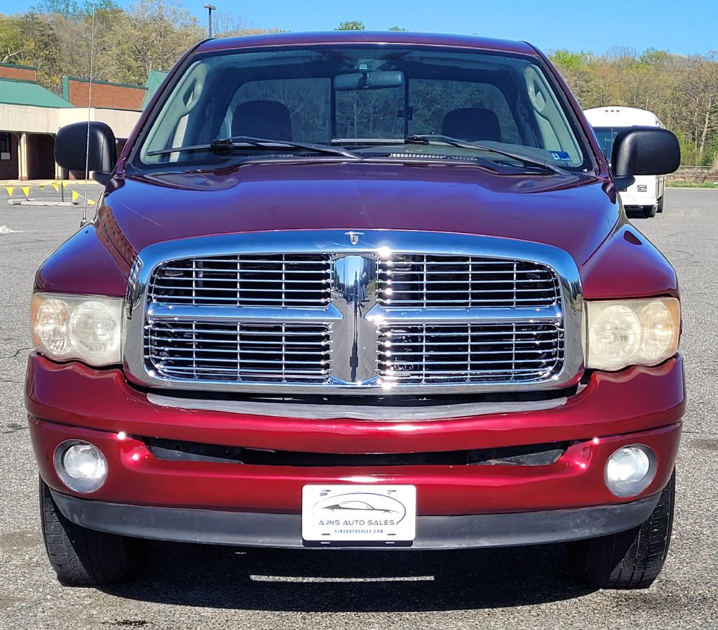 Photo 6 of this DODGE RAM 1500