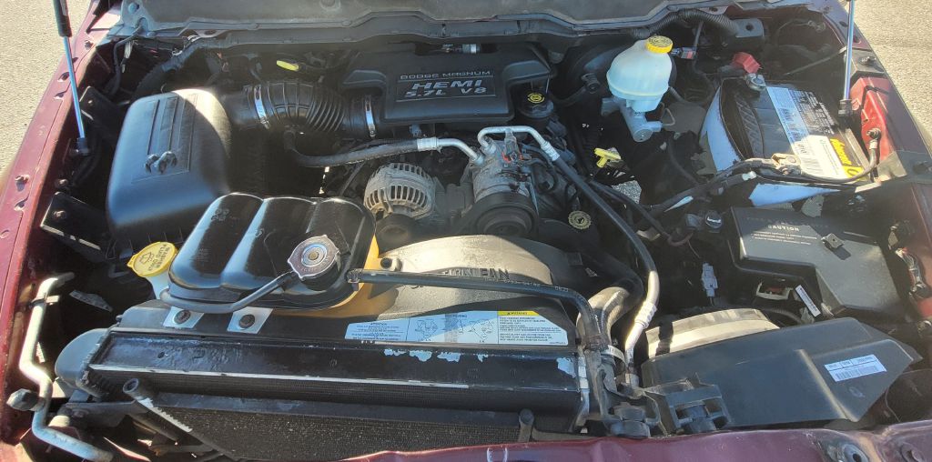 Photo 40 of this DODGE RAM 1500