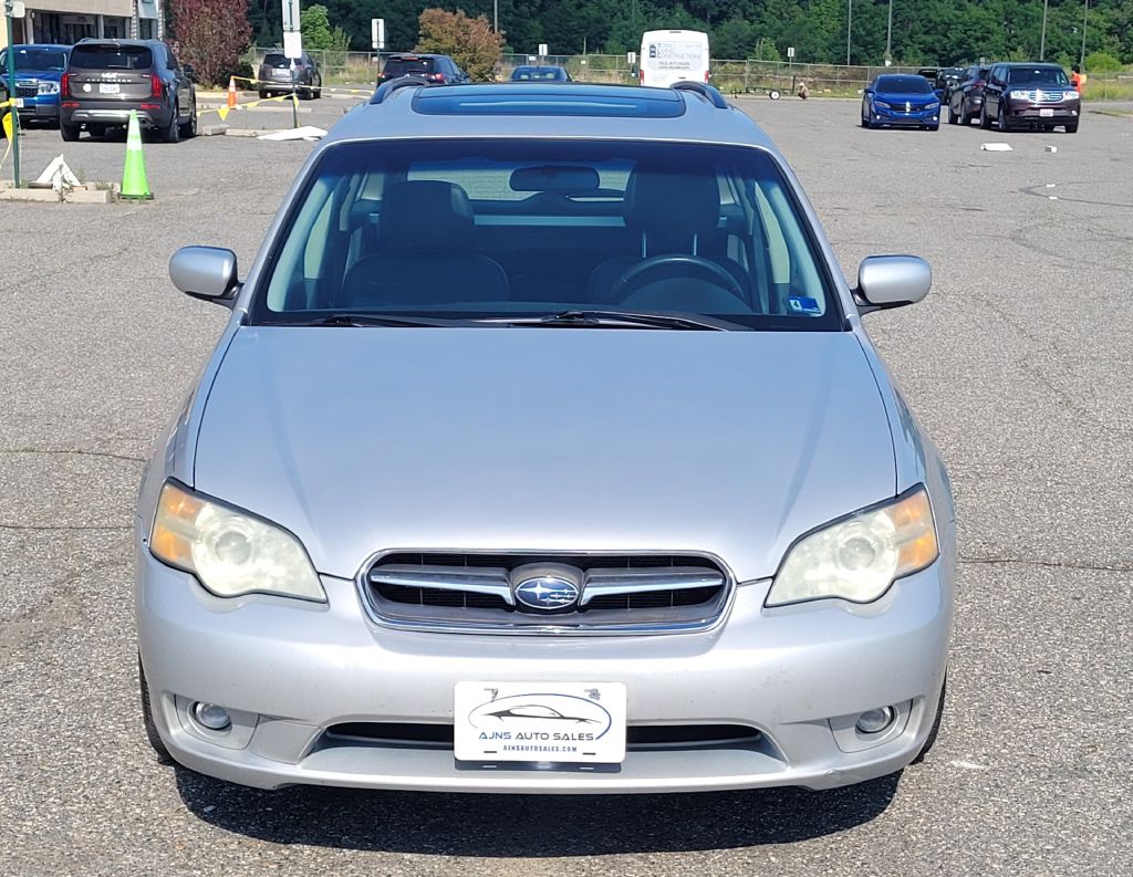 Photo 6 of this SUBARU LEGACY