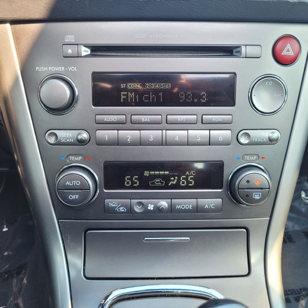 Photo 9 of this SUBARU LEGACY