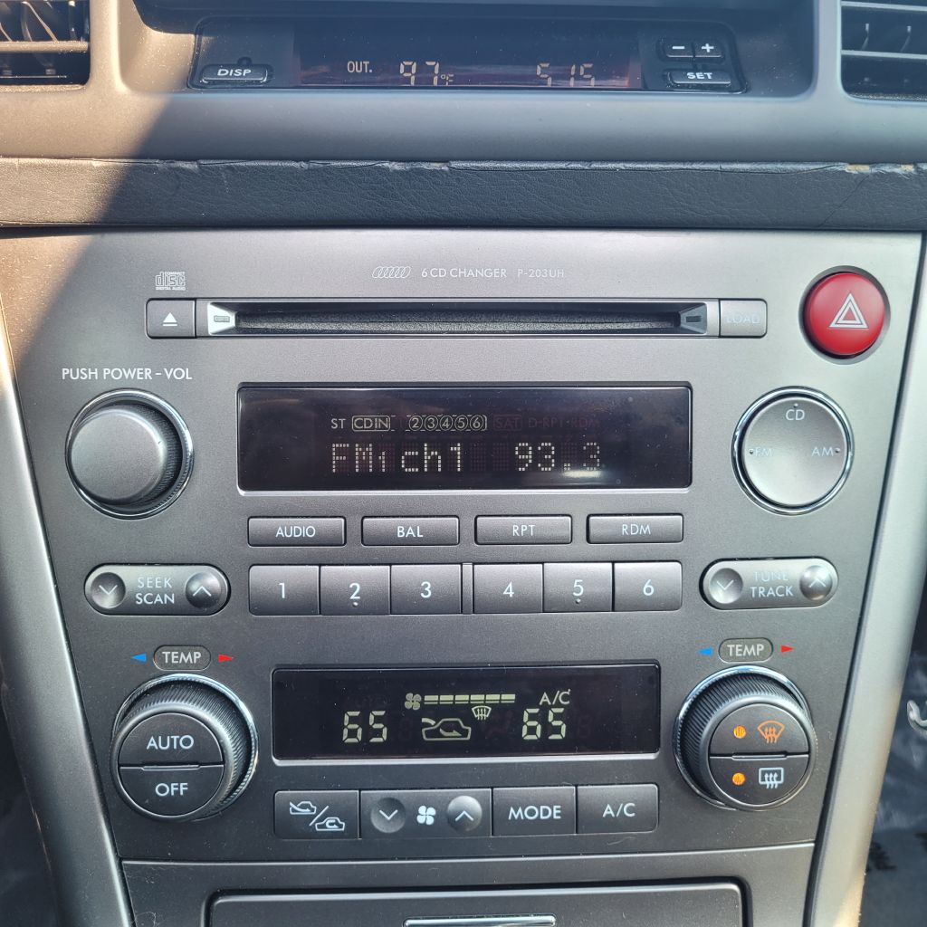 Photo 11 of this SUBARU LEGACY