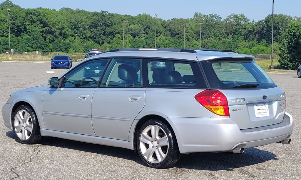Photo 28 of this SUBARU LEGACY