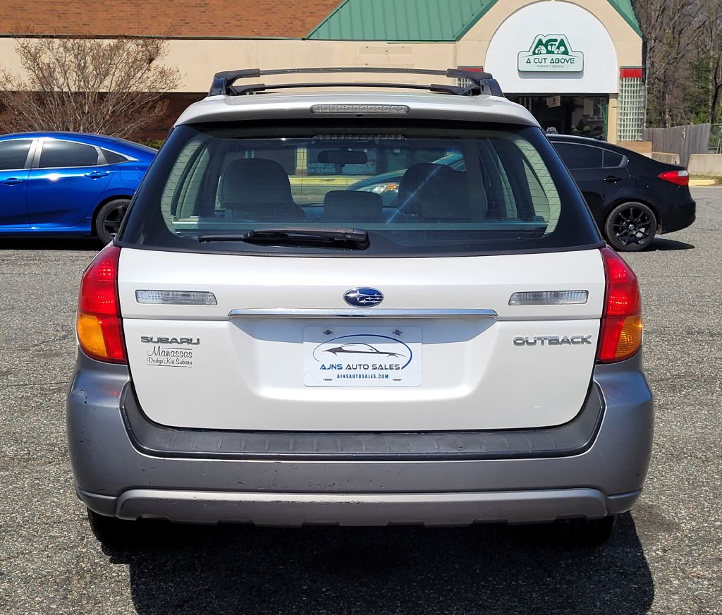 Photo 3 of this SUBARU LEGACY