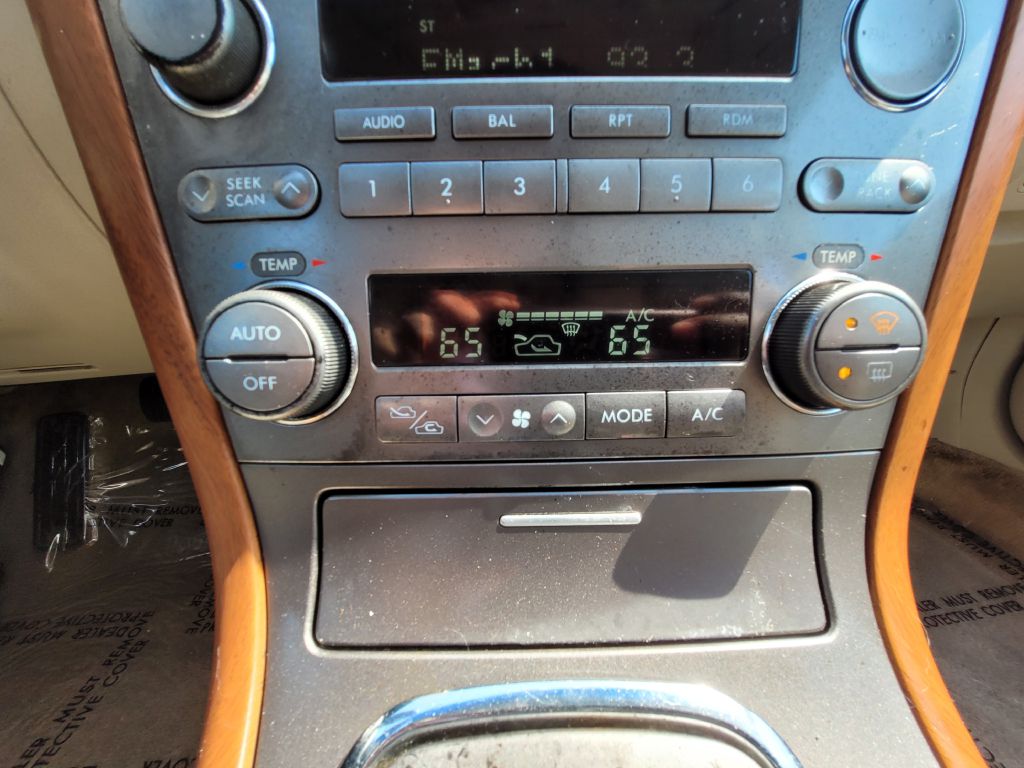Photo 18 of this SUBARU LEGACY