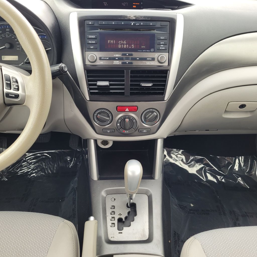 Photo 14 of this SUBARU FORESTER