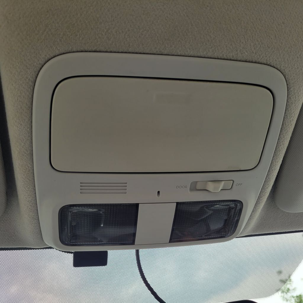 Photo 21 of this SUBARU FORESTER