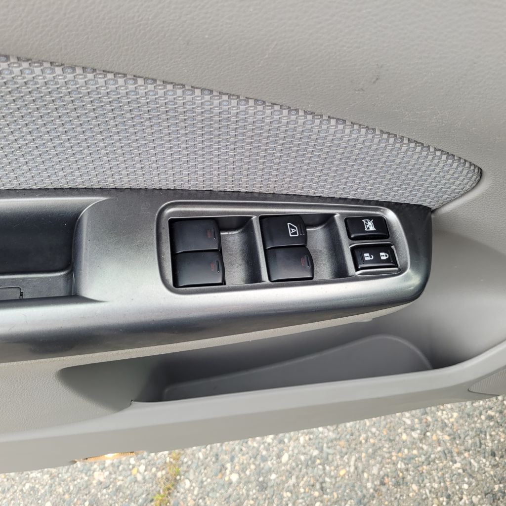 Photo 22 of this SUBARU FORESTER