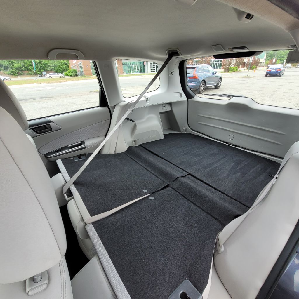 Photo 29 of this SUBARU FORESTER
