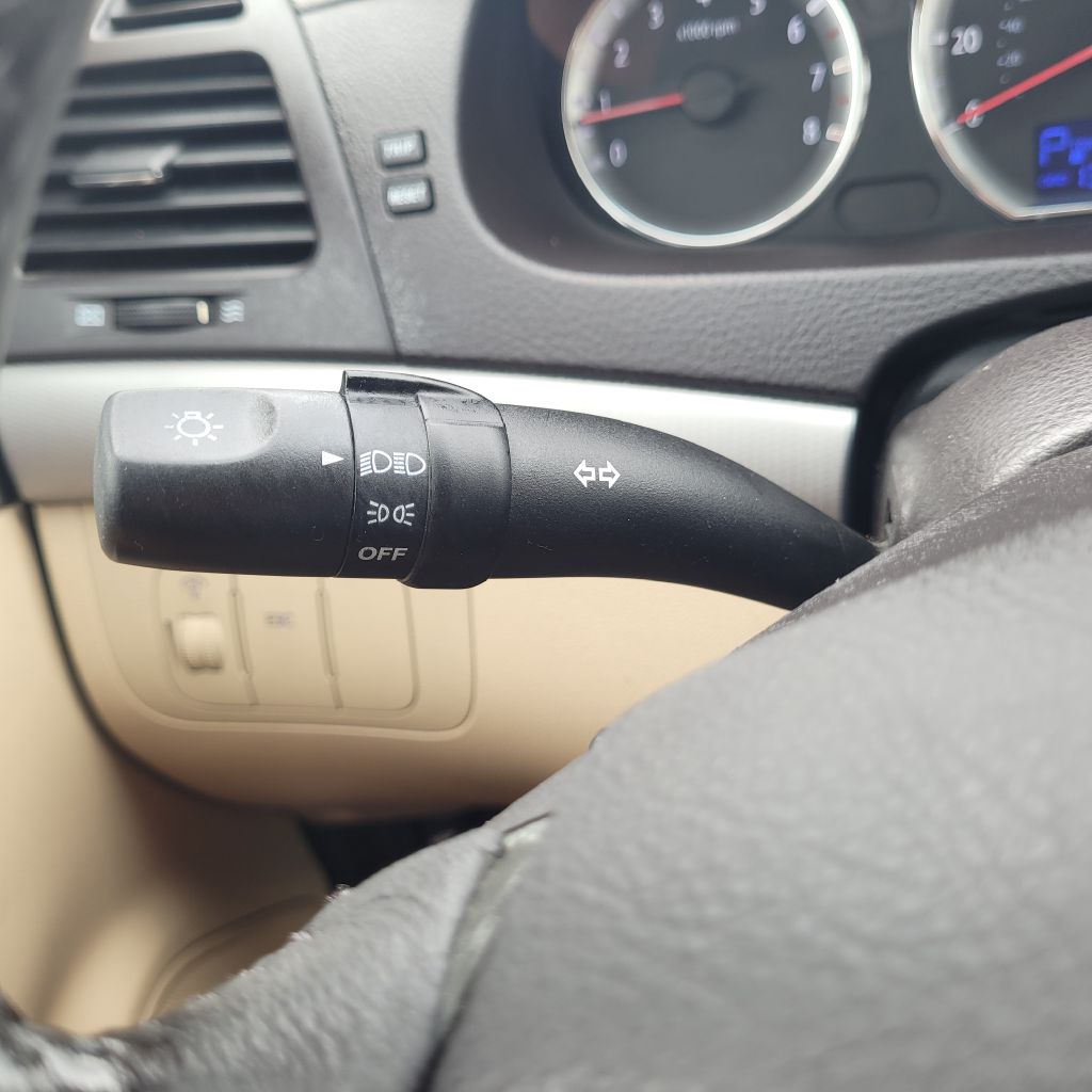 Photo 36 of this HYUNDAI SONATA
