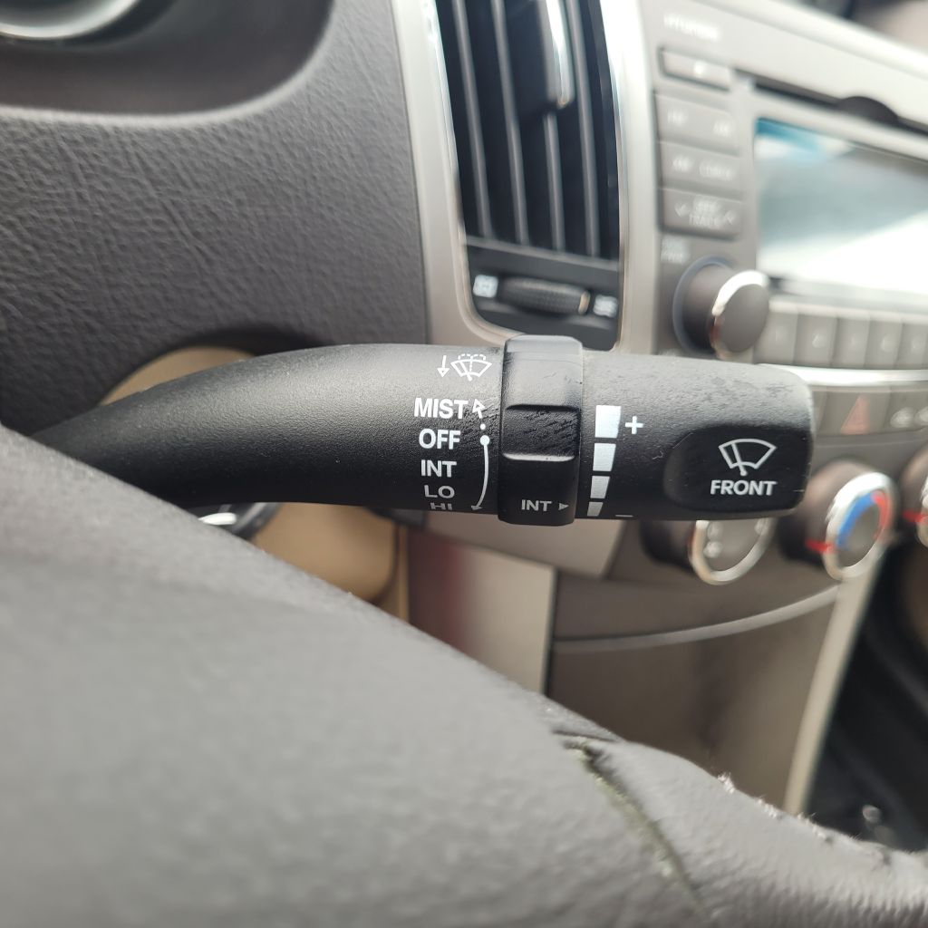 Photo 37 of this HYUNDAI SONATA