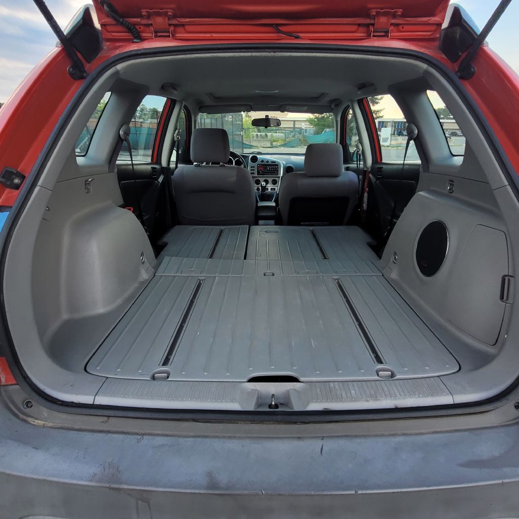 Photo 24 of this PONTIAC VIBE