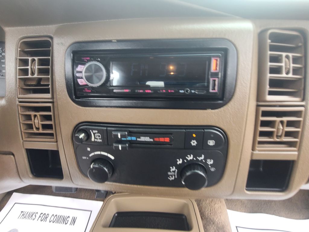 2003 DODGE DURANGO in STRASBURG VA at AJNS AUTO SALES, RED