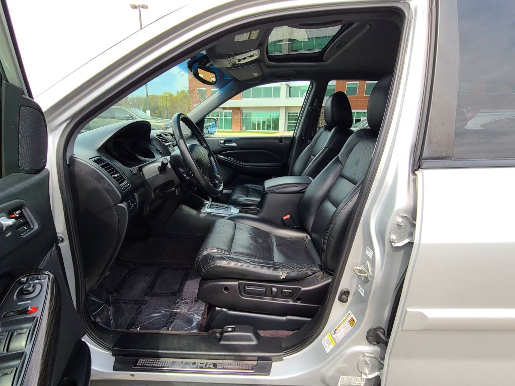 Photo 11 of this ACURA MDX