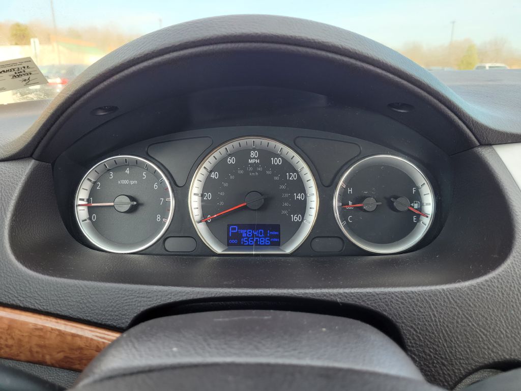 Photo 23 of this HYUNDAI SONATA