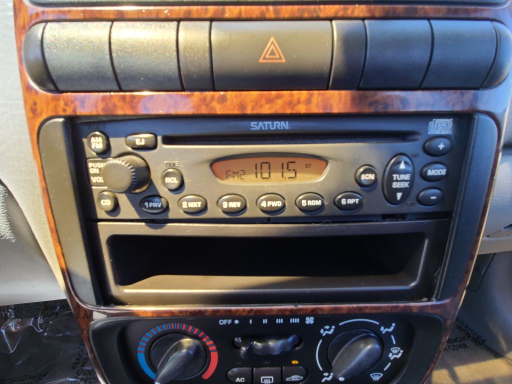 Photo 11 of this SATURN LS1