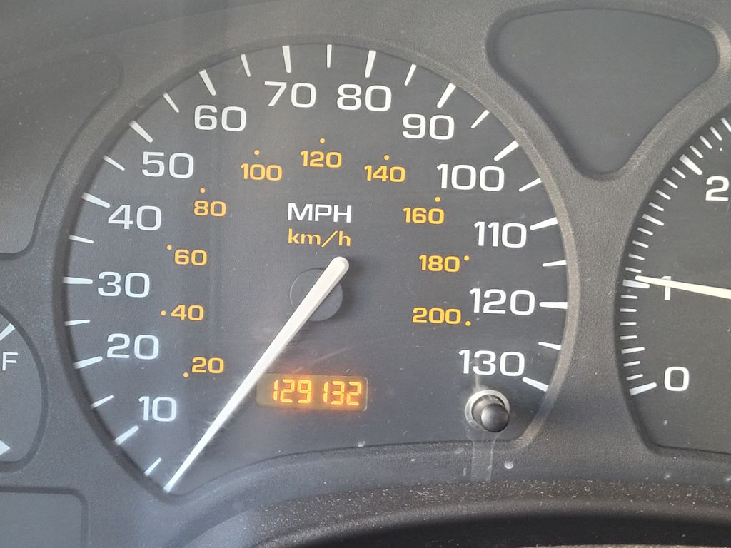 Photo 14 of this SATURN LS1