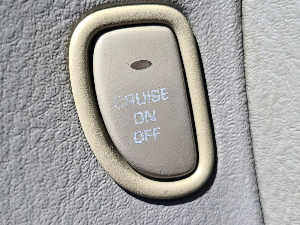 Photo 30 of this SATURN LS1