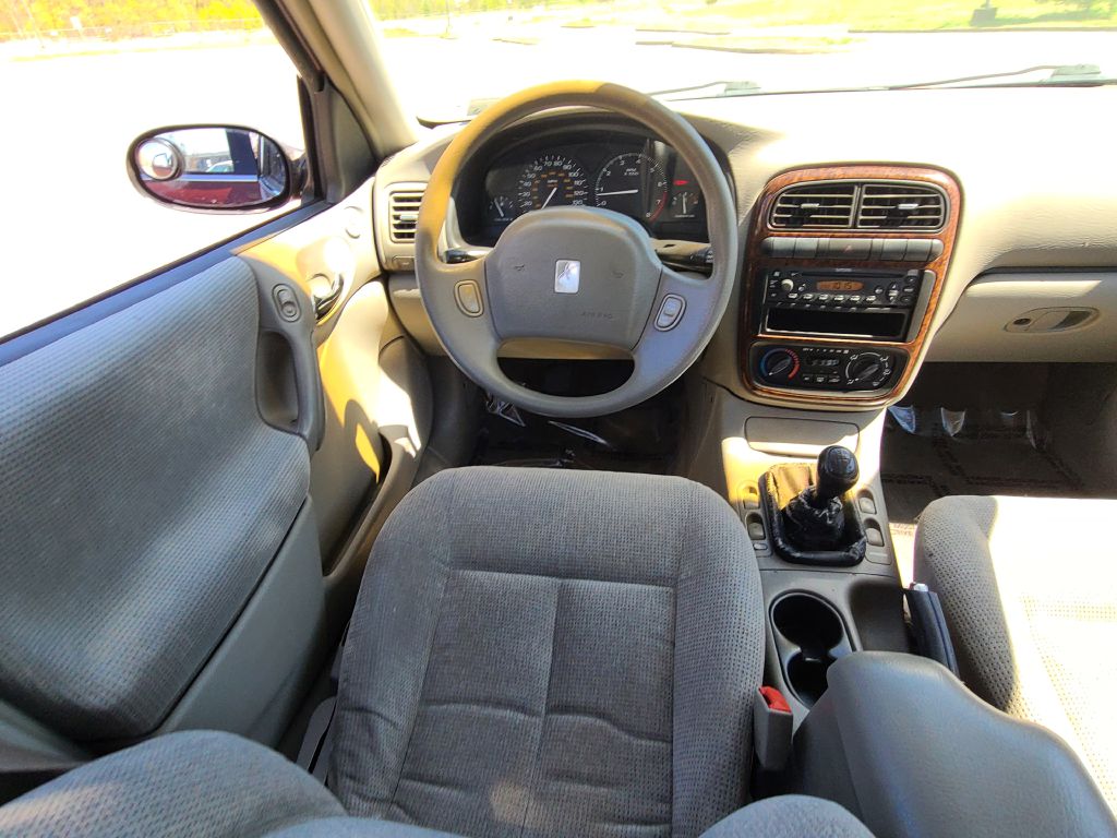 Photo 32 of this SATURN LS1