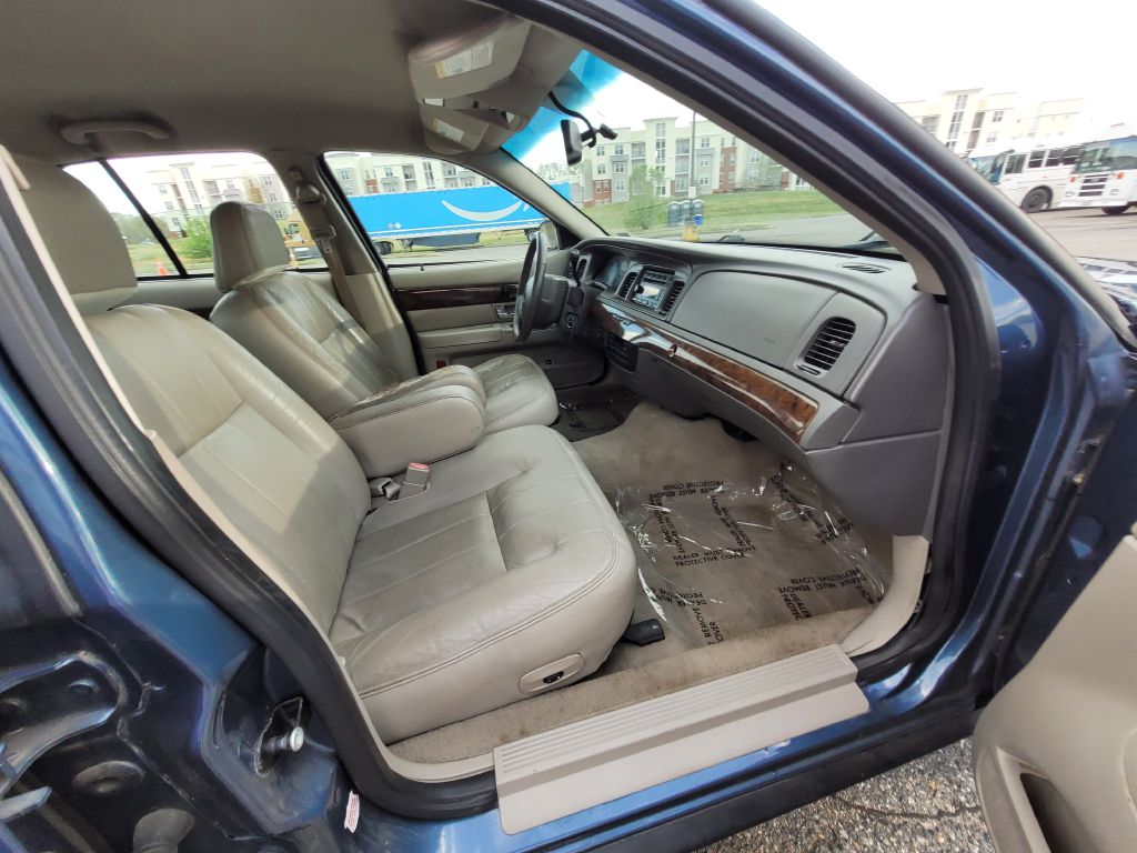 Photo 14 of this MERCURY GRAND MARQUIS
