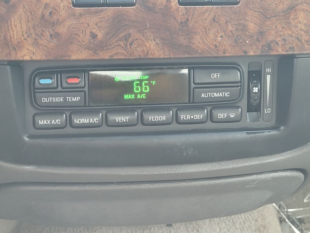 Photo 25 of this MERCURY GRAND MARQUIS