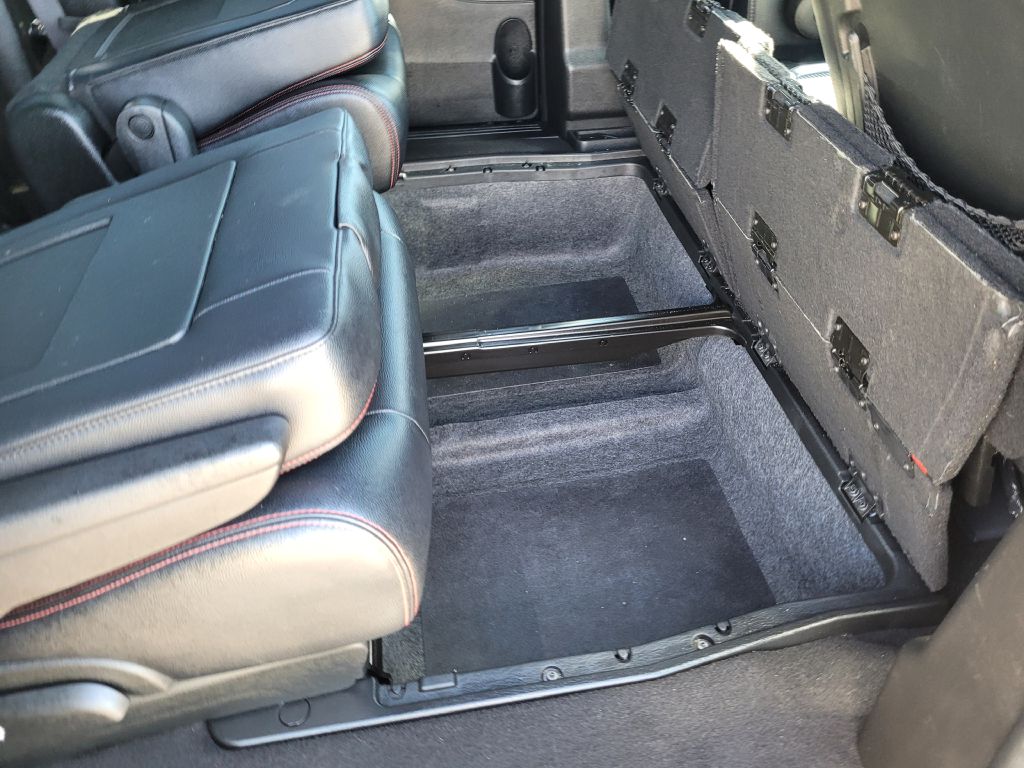 Photo 15 of this DODGE GRAND CARAVAN