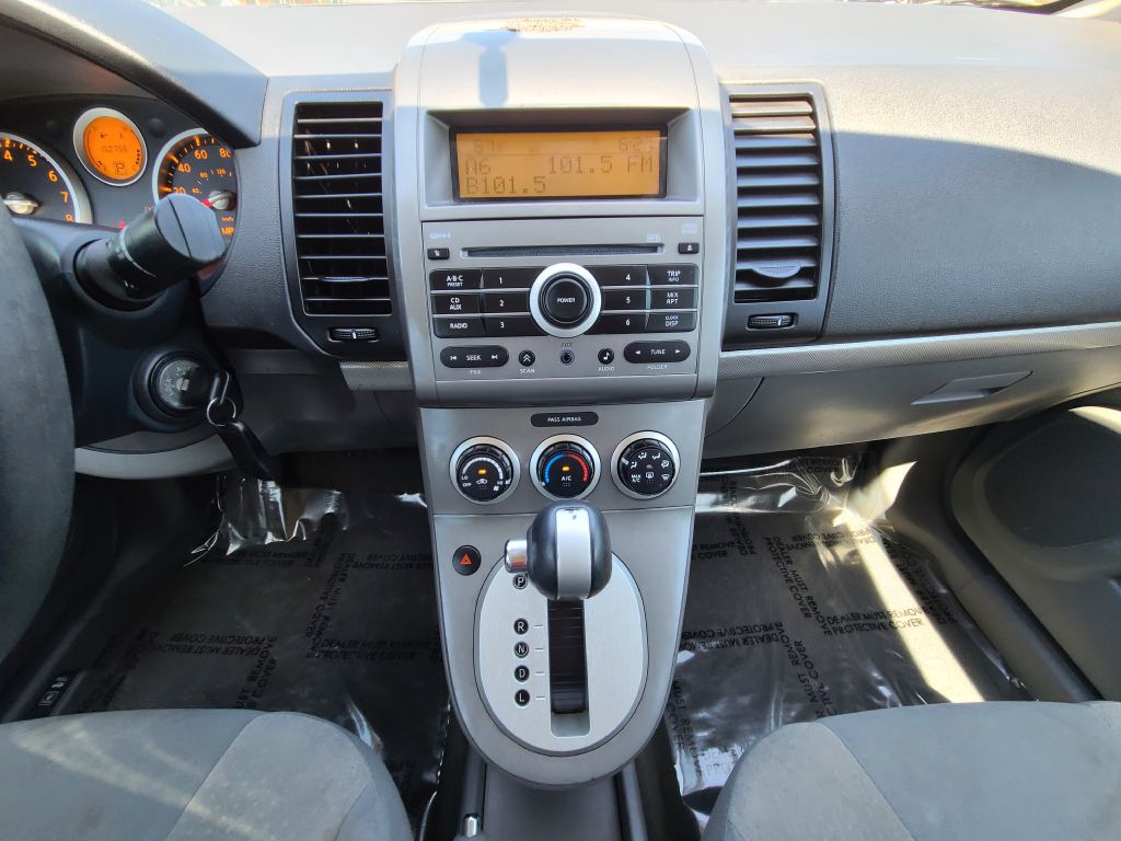 Photo 10 of this NISSAN SENTRA