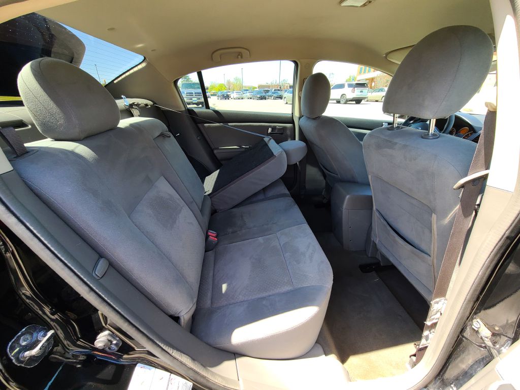 Photo 18 of this NISSAN SENTRA