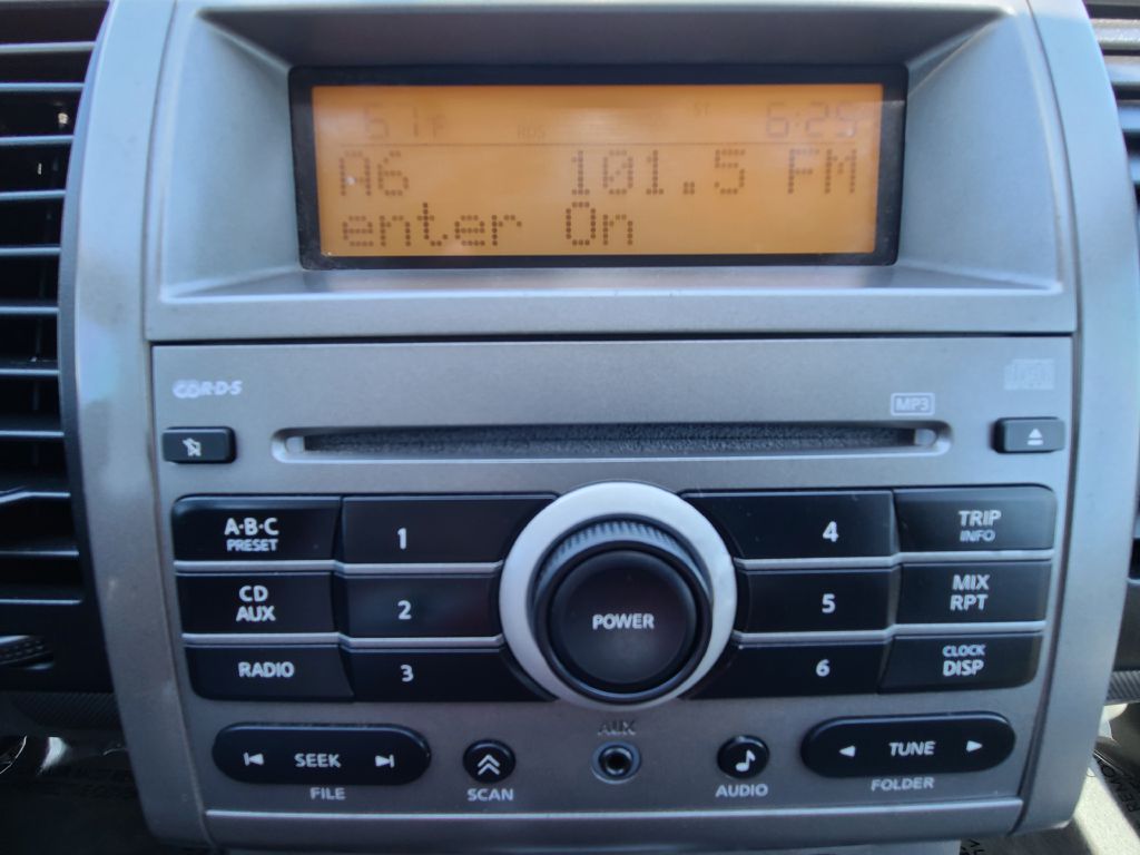 Photo 33 of this NISSAN SENTRA