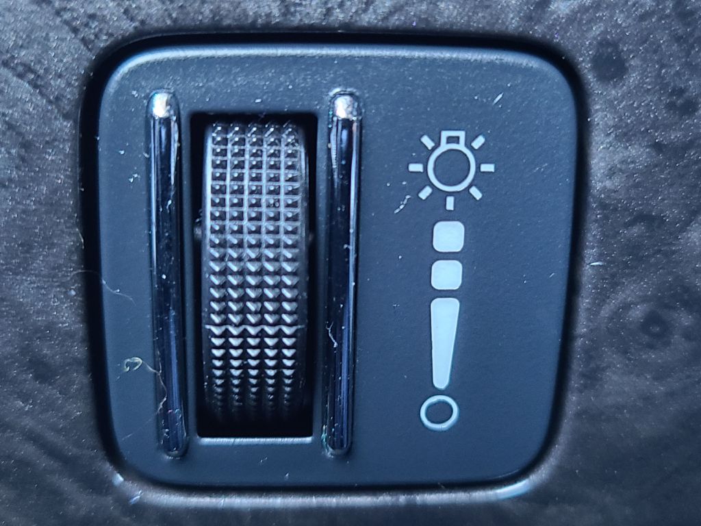 Photo 18 of this DODGE DURANGO